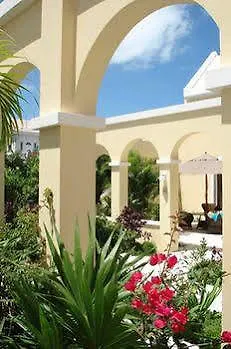 Bungalows At Windsong On The Reef The Bight Settlements Hotel