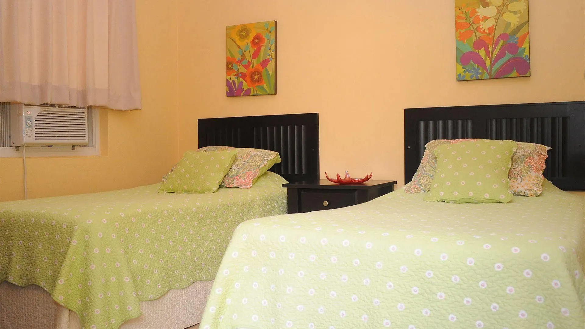 Hotel Bungalows At Windsong On The Reef The Bight Settlements
